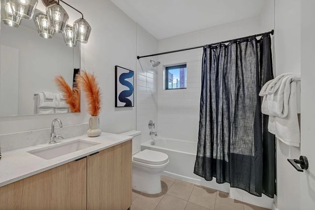 635 7th Ave S Apt 405, Nashville, TN 37203