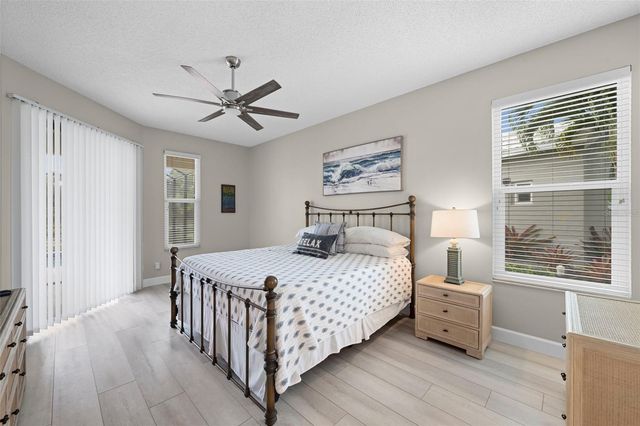 4174 HEARTHSTONE DRIVE, Sarasota, FL 34238