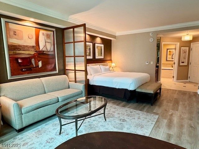 125 East Harmon Avenue 1003, Las Vegas, NV 89109