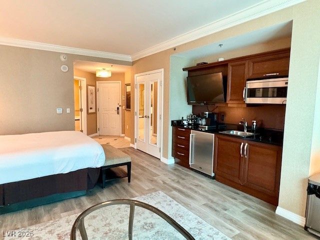 125 East Harmon Avenue 1003, Las Vegas, NV 89109