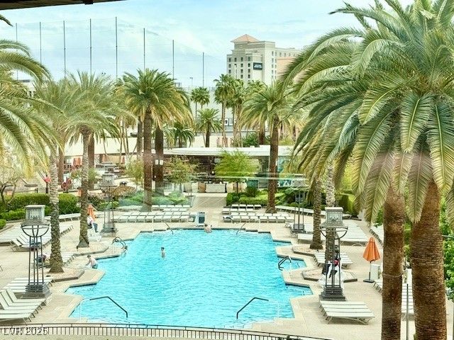 125 East Harmon Avenue 1003, Las Vegas, NV 89109