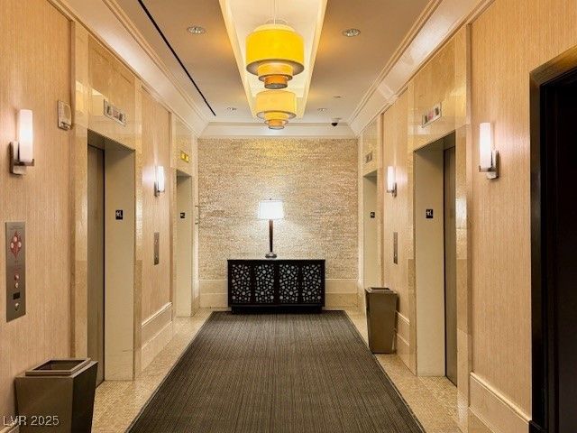 125 East Harmon Avenue 1003, Las Vegas, NV 89109