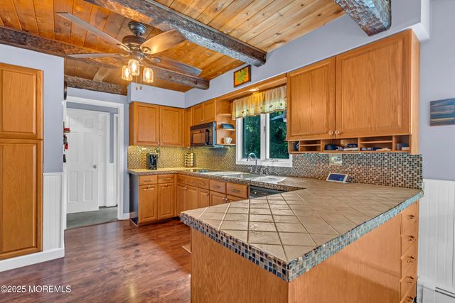 392 Georgia Road, Freehold, NJ 07728