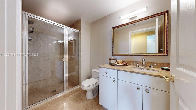 4779 Collins Avenue 2708, Miami Beach, FL 33140