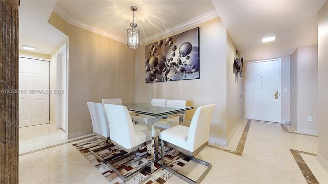4779 Collins Avenue 2708, Miami Beach, FL 33140