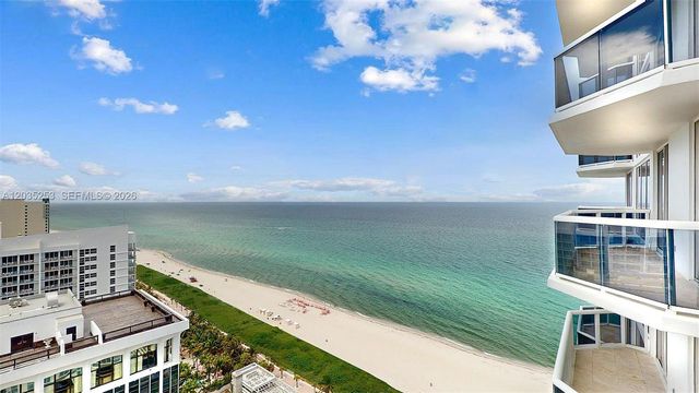 4779 Collins Avenue 2708, Miami Beach, FL 33140