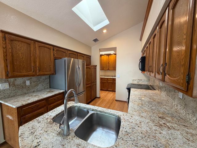9212 Admiral Lowell Avenue NE, Albuquerque, NM 87111