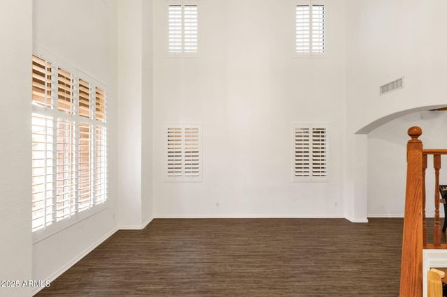 969 E OAKLAND Street, Gilbert, AZ 85295