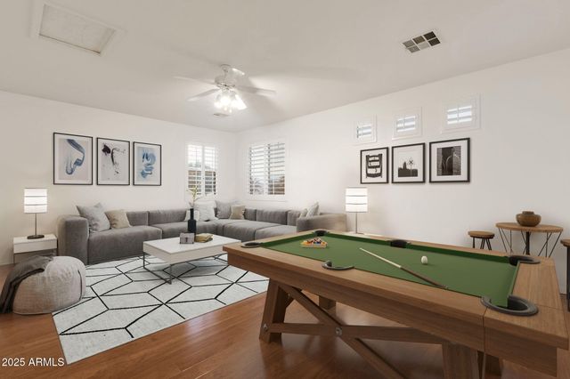 969 E OAKLAND Street, Gilbert, AZ 85295