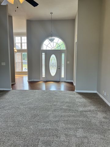 3216 Twelve Oaks Blvd, Clarksville, TN 37042