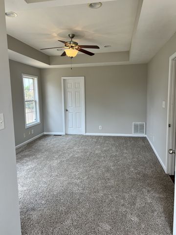 3216 Twelve Oaks Blvd, Clarksville, TN 37042
