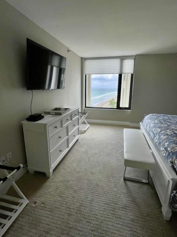 3009 S Ocean Boulevard Ph1, Highland Beach, FL 33487