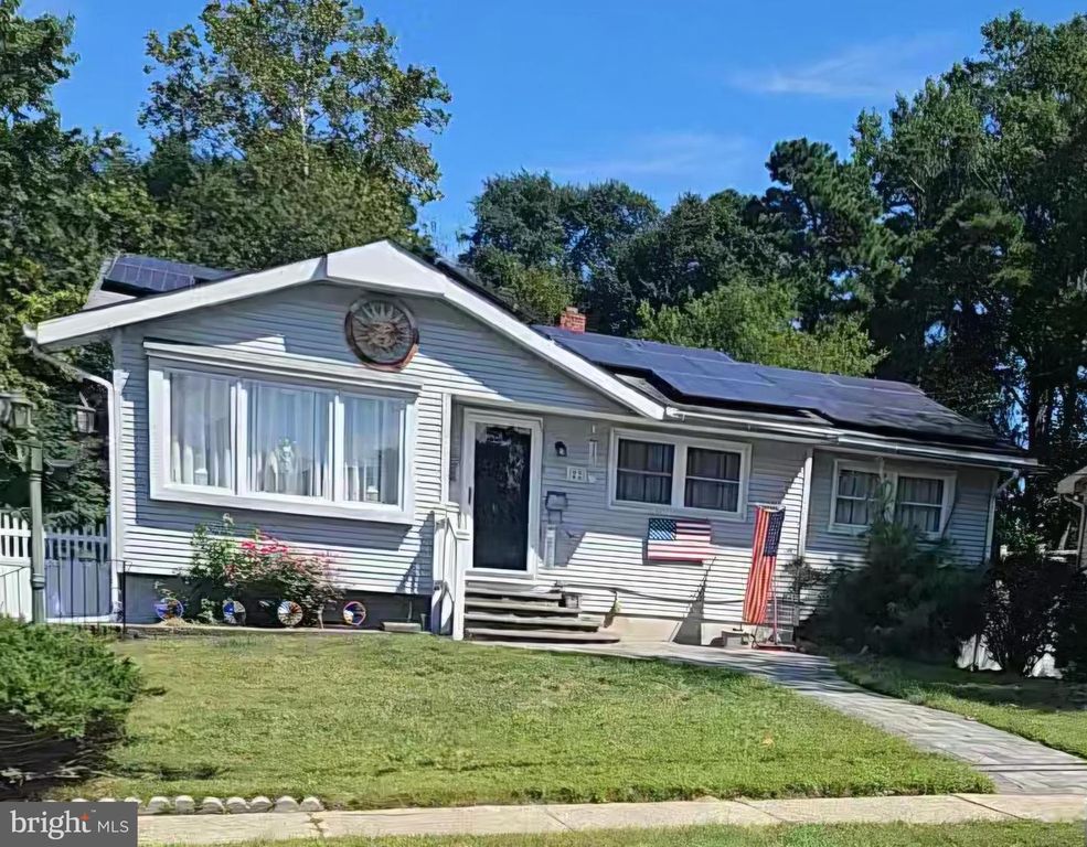 22 WOODBROOK RD, Blackwood, NJ 08012