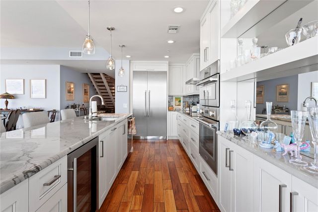 175 1ST STREET S 2307, St Petersburg, FL 33701
