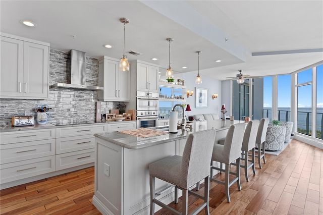 175 1ST STREET S 2307, St Petersburg, FL 33701