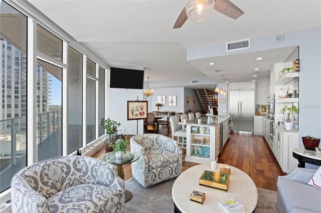 175 1ST STREET S 2307, St Petersburg, FL 33701