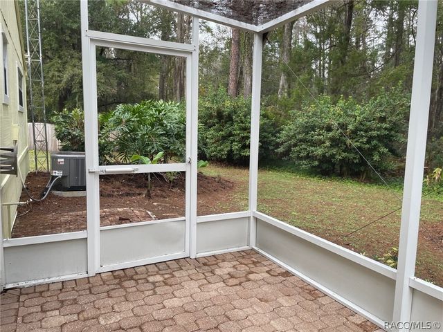 8071 W Homosassa Trail, Homosassa, FL 34448