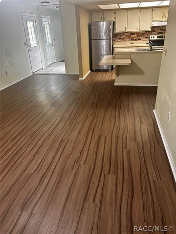 8071 W Homosassa Trail, Homosassa, FL 34448