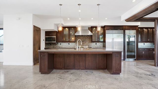 243 Poppy Avenue, Corona Del Mar, CA 92625