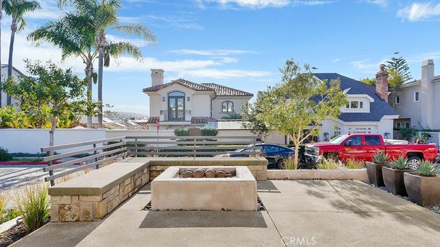 243 Poppy Avenue, Corona Del Mar, CA 92625