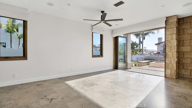243 Poppy Avenue, Corona Del Mar, CA 92625