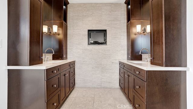 243 Poppy Avenue, Corona Del Mar, CA 92625