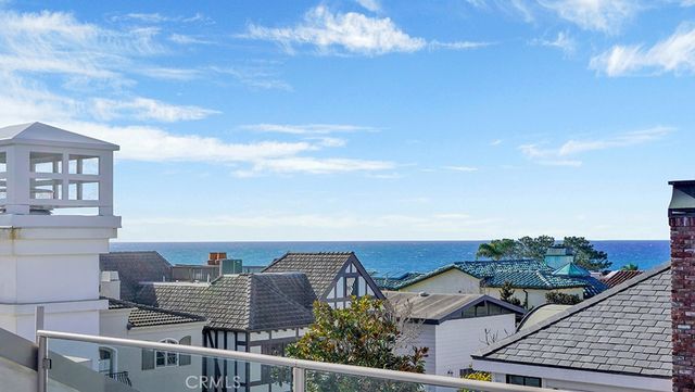 243 Poppy Avenue, Corona Del Mar, CA 92625