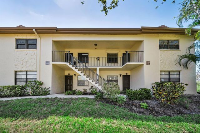 1686 SEASCAPE CIRCLE, Tarpon Springs, FL 34689