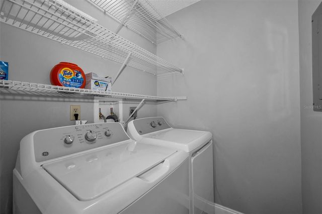1686 SEASCAPE CIRCLE, Tarpon Springs, FL 34689
