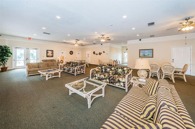 1686 SEASCAPE CIRCLE, Tarpon Springs, FL 34689