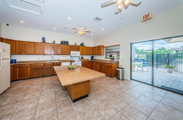 1686 SEASCAPE CIRCLE, Tarpon Springs, FL 34689