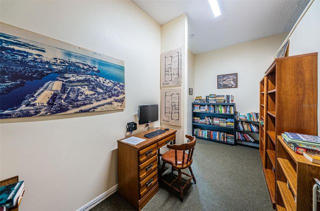 1686 SEASCAPE CIRCLE, Tarpon Springs, FL 34689