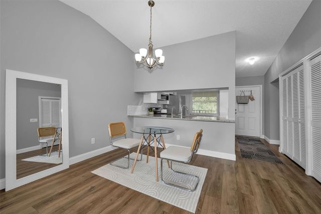 1686 SEASCAPE CIRCLE, Tarpon Springs, FL 34689