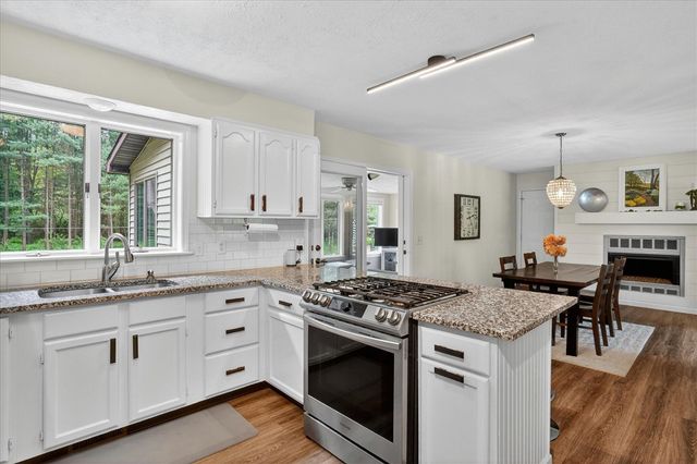 7300 W Victoria Drive, Laingsburg, MI 48848