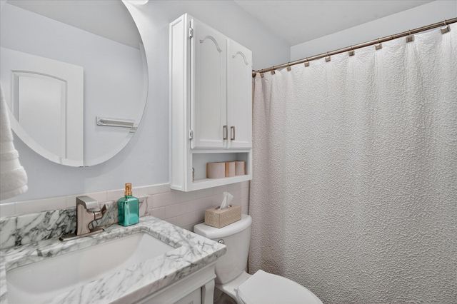 7300 W Victoria Drive, Laingsburg, MI 48848