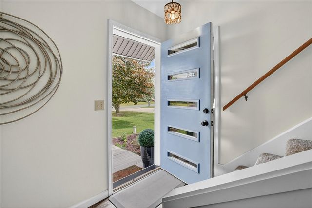 7300 W Victoria Drive, Laingsburg, MI 48848