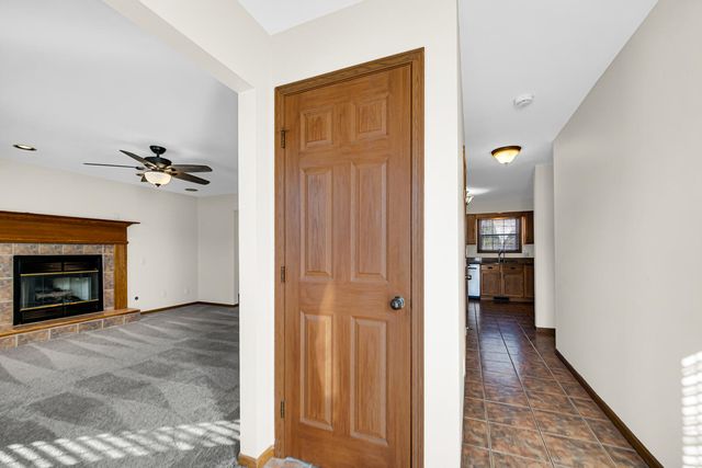 253 Moncrief Drive, Valparaiso, IN 46385