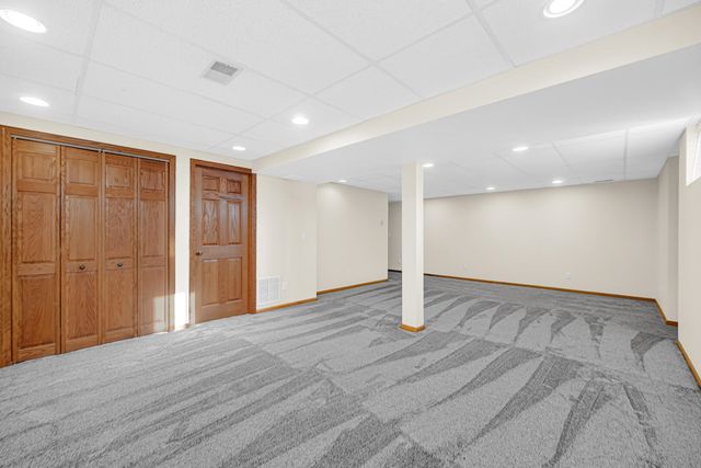 253 Moncrief Drive, Valparaiso, IN 46385