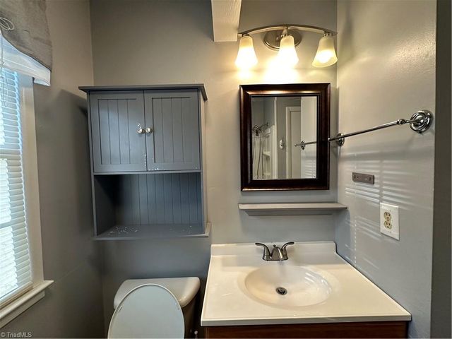 3614 Flint Street, Greensboro, NC 27405