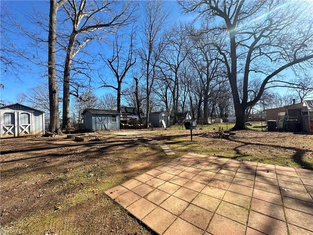 3614 Flint Street, Greensboro, NC 27405