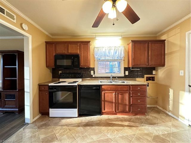 3614 Flint Street, Greensboro, NC 27405