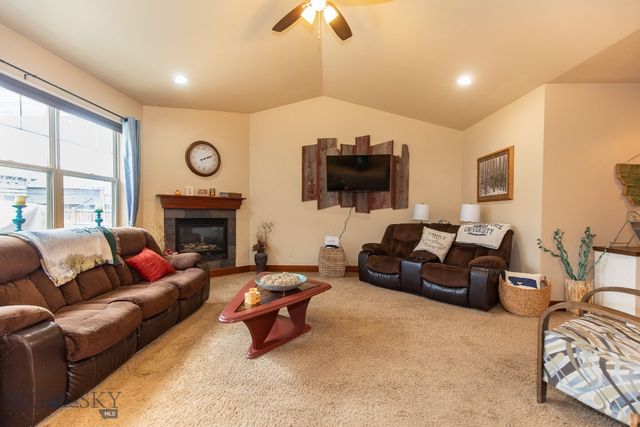 325 Cedar Wood Circle, Bozeman, MT 59718