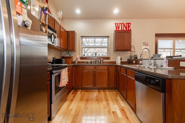 325 Cedar Wood Circle, Bozeman, MT 59718