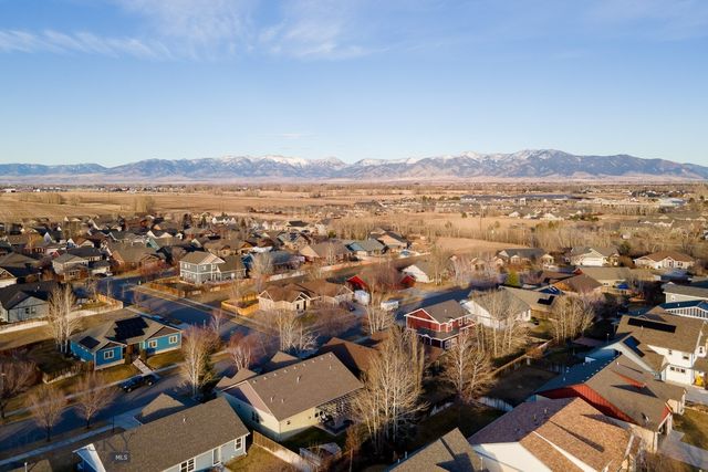 325 Cedar Wood Circle, Bozeman, MT 59718
