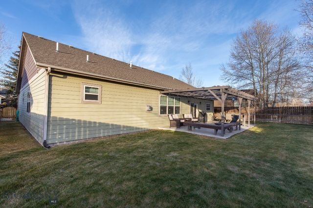 325 Cedar Wood Circle, Bozeman, MT 59718