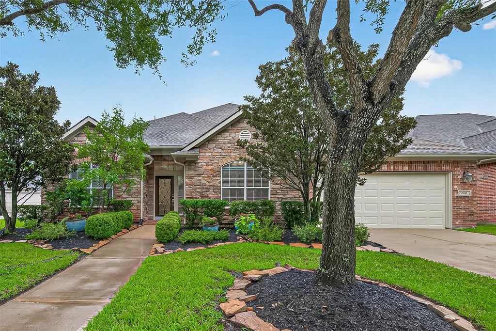 9810 Aubrey Hills Lane, Katy, TX 77494