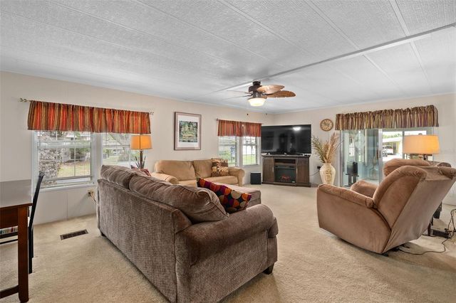 4 GALLINULE COURT, Fruitland Park, FL 34731