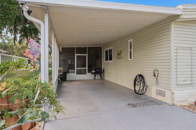 4 GALLINULE COURT, Fruitland Park, FL 34731