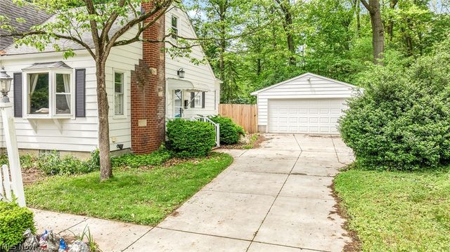 3668 Elm Road, Stow, OH 44224