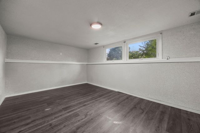 17125 Maple Lane SE, Prior Lake, MN 55372